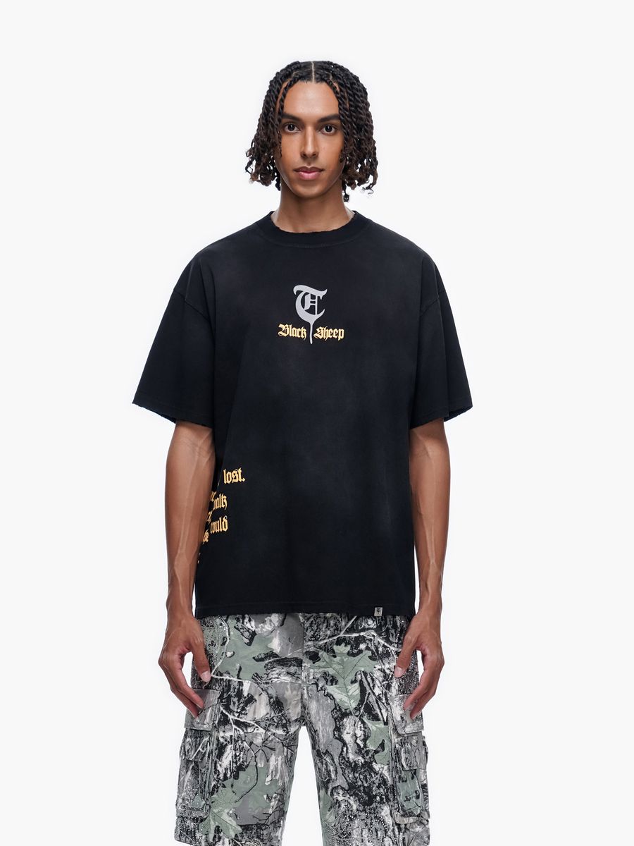 Trnchs CHOSEN OUTCAST -TEE